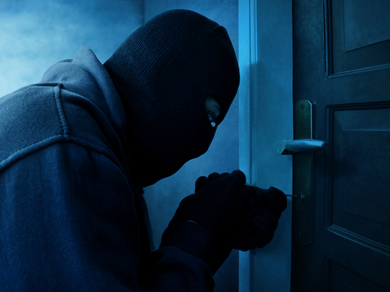 ТОП самых громких краж за прошлый год.jpg ТОП самых громких краж за прошлый год.jpg